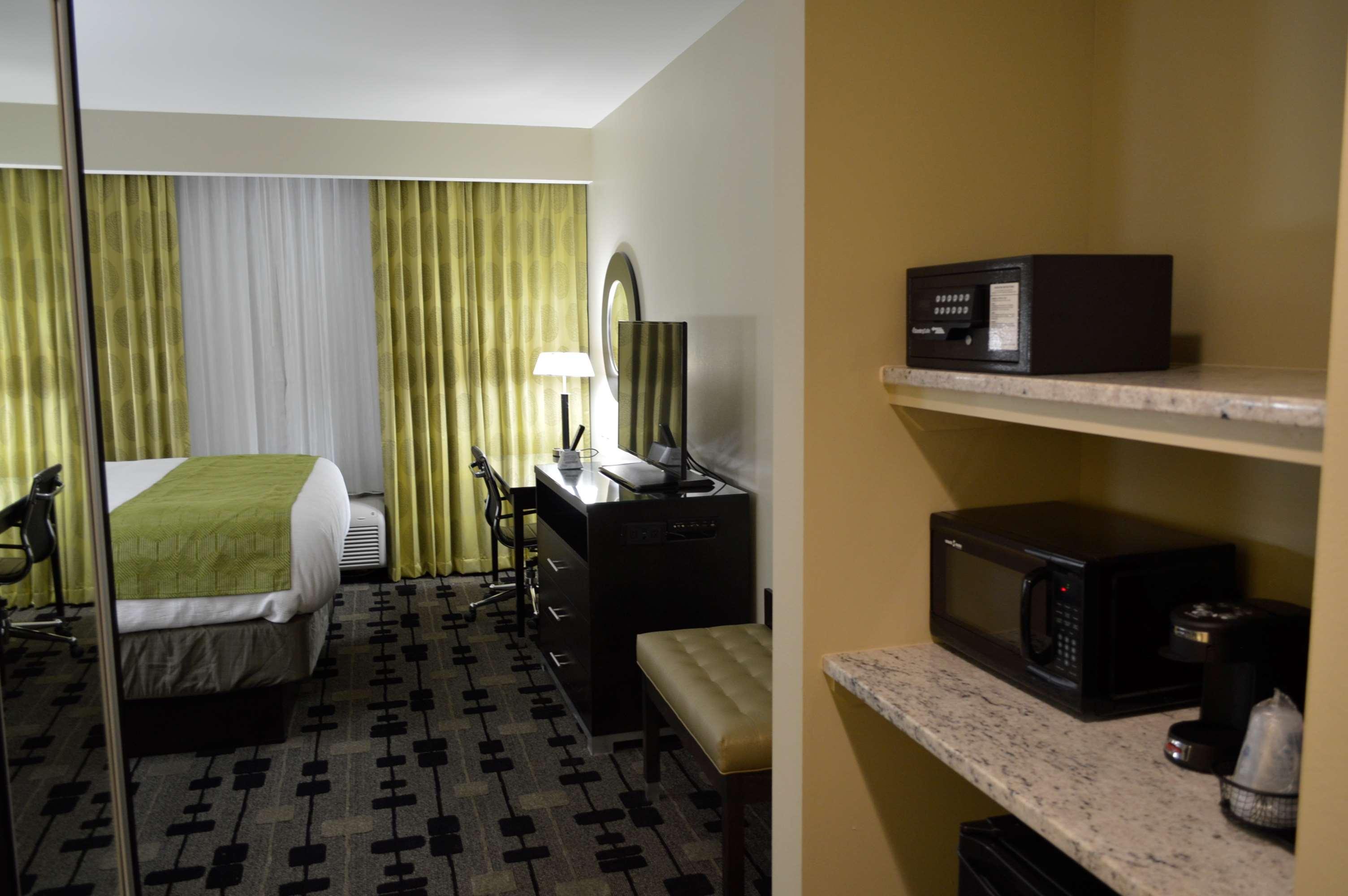 Best Western Plus University Inn Hattiesburg Eksteriør bilde